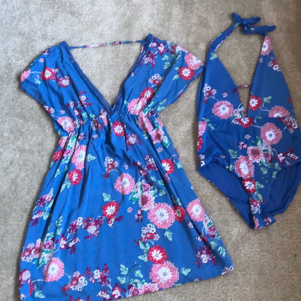 Italian- Sun dress & bathing suit combo women’s